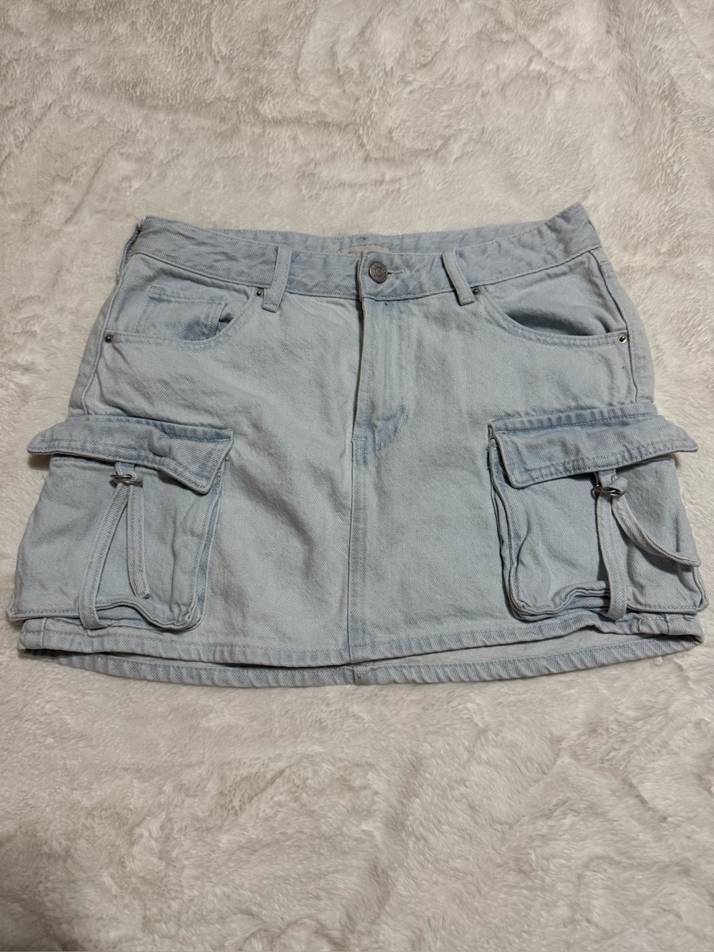 PacSun Women's Light Blue Denim Cargo Pocket Mini Skirt Size 27